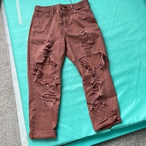 American Eagle distressed maroon/rust washed jeans. Sz 10